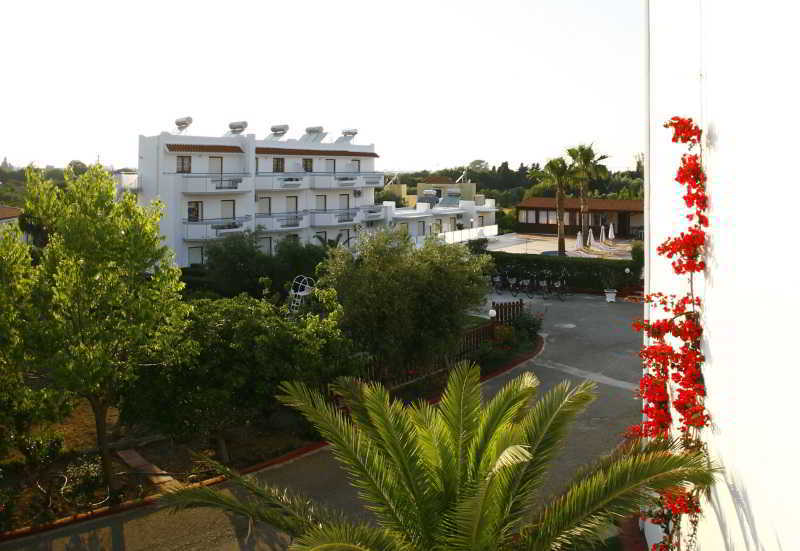 Sandy'S Studios Apartments & Log-Villas Кос Екстер'єр фото